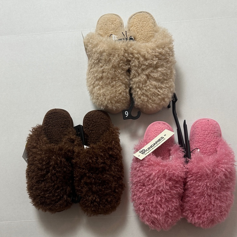 No Boundaries Women Plush Slippers - Pink, Brown, Cream